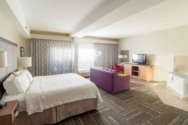 هتل Hampton Inn Sevierville