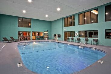 هتل Hampton Inn Sevierville