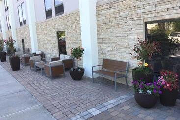 هتل Hampton Inn Sevierville