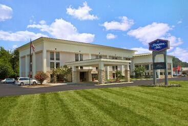 هتل Hampton Inn Sevierville