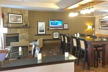 هتل Hampton Inn Sevierville