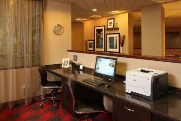 هتل Hampton Inn Spokane