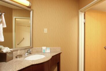 هتل Hampton Inn Spokane
