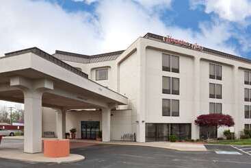 هتل Hampton Inn St. Charles St. Peters