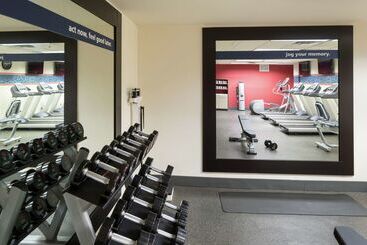 هتل Hampton Inn & Suites Atlantadowntown