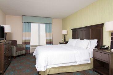 هتل Hampton Inn And Suites Kokomo