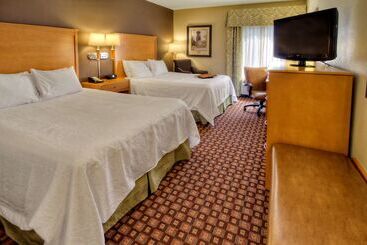 هتل Hampton Inn & Suites Nashvillevanderbiltelliston Place