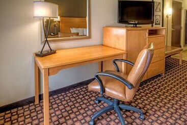 هتل Hampton Inn & Suites Nashvillevanderbiltelliston Place