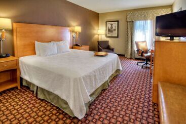 هتل Hampton Inn & Suites Nashvillevanderbiltelliston Place