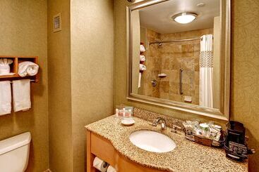 هتل Hampton Inn & Suites Nashvillevanderbiltelliston Place
