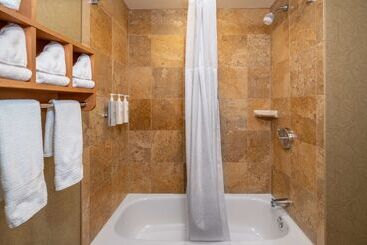 هتل Hampton Inn & Suites Nashvillevanderbiltelliston Place
