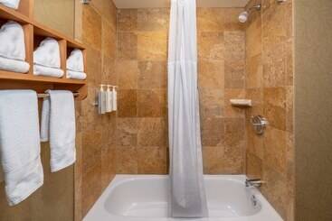 هتل Hampton Inn & Suites Nashvillevanderbiltelliston Place