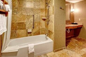 هتل Hampton Inn & Suites Nashvillevanderbiltelliston Place