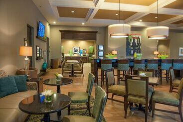 هتل Hampton Inn & Suites New Orleans Elmwood/clearview Pkway, La
