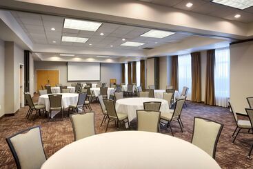 هتل Hampton Inn & Suites Orem