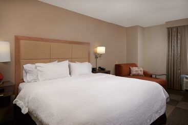 هتل Hampton Inn & Suites Phoenix/scottsdale
