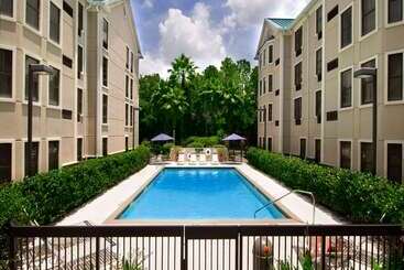 هتل Hampton Inn & Suites Tampanorth