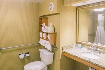 هتل Hampton Inn Tallahassee Central