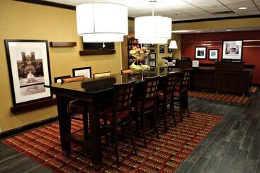 هتل Hampton Inn Tallahassee Central