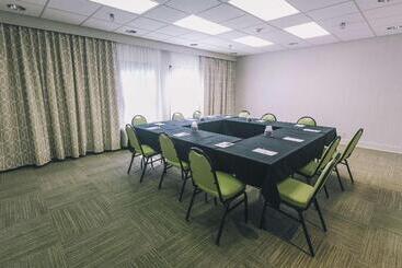 هتل Hampton Inn Tallahassee Central