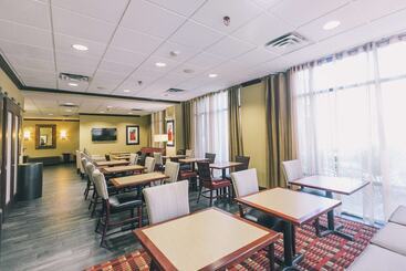 هتل Hampton Inn Tallahassee Central