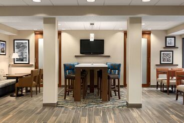 هتل Hampton Inn By Hilton Wausau