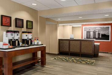 هتل Hampton Inn By Hilton Wausau
