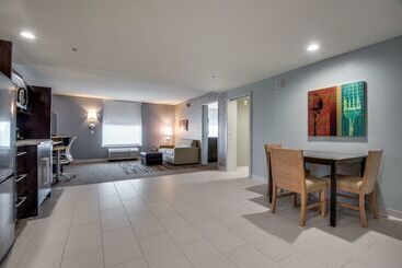 هتل Home2 Suites By Hilton Dfw Airport South/irving, Tx
