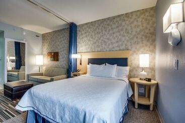 هتل Home2 Suites By Hilton Dfw Airport South/irving, Tx