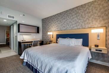 هتل Home2 Suites By Hilton Dfw Airport South/irving, Tx