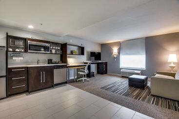 هتل Home2 Suites By Hilton Dfw Airport South/irving, Tx