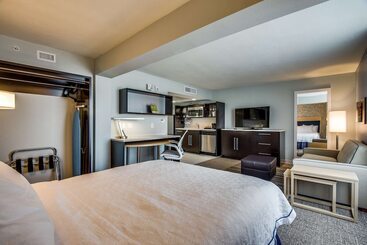 هتل Home2 Suites By Hilton Dfw Airport South/irving, Tx