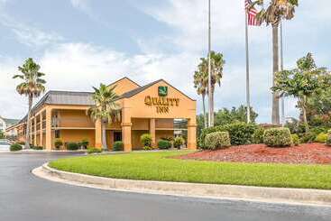 هتل Quality Inn  Savannah I95