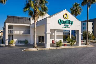 هتل Quality Inn  Savannah I95