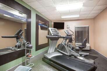 هتل Wingate By Wyndham North Little Rock