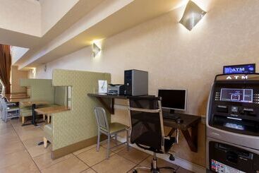 Surestay Plus Hotel By Best Western Tempe University