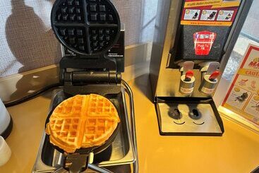 Surestay Plus Hotel By Best Western Tempe University