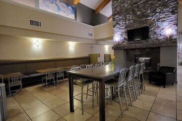 Surestay Plus Hotel By Best Western Tempe University