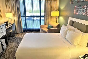 Wyndham Lake Buena Vista Resort Disney Springs® Resort Area