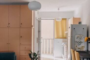 Best House, Nirvana Ii, Patra