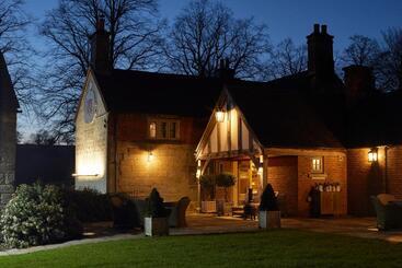 هتل The Duncombe Arms