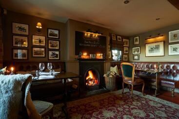 هتل The Duncombe Arms