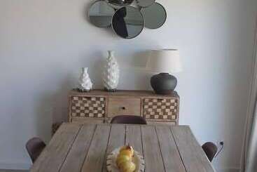 پانسیون Guilhim Guest House