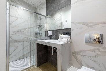 Apart Hotel M28
