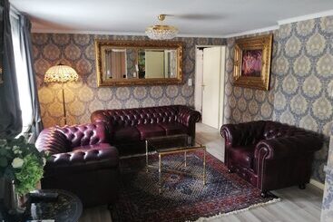 Eleonora Apartment