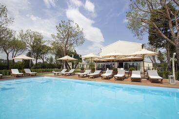 هتل Casa Tua Spa Resort