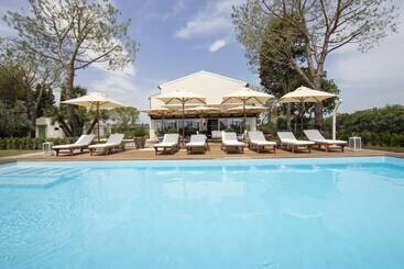 هتل Casa Tua Spa Resort