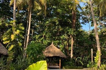 هتل Gitana Del Mar Boutique Beach Resort