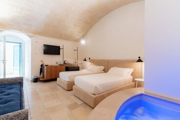 Quarry Resort - Matera