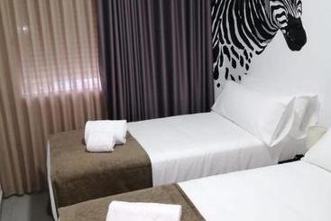پانسیون Las Cebras Hostel